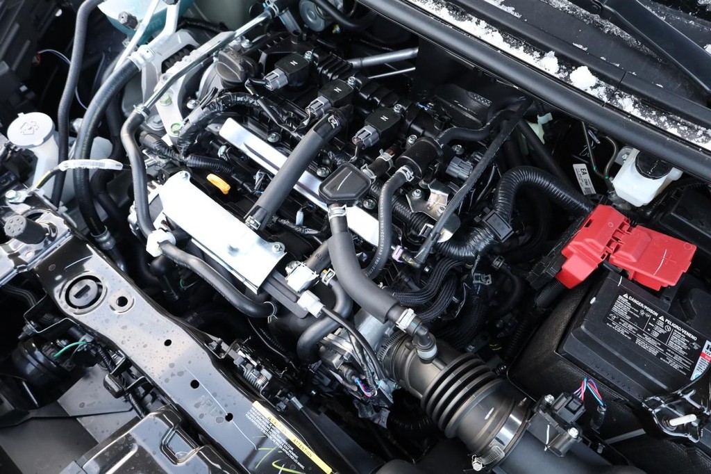 Nissan Versa Vehicle Image 24