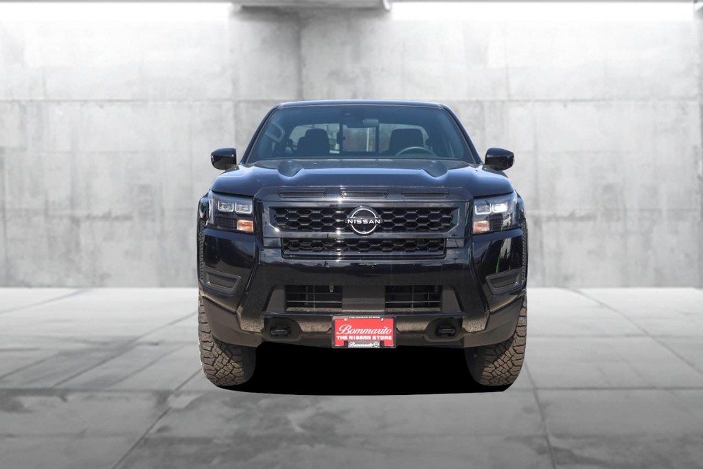 Nissan Frontier Vehicle Image 04