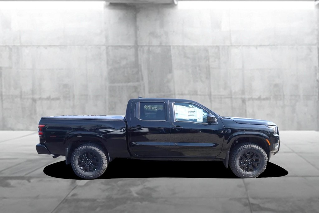 Nissan Frontier Vehicle Image 05