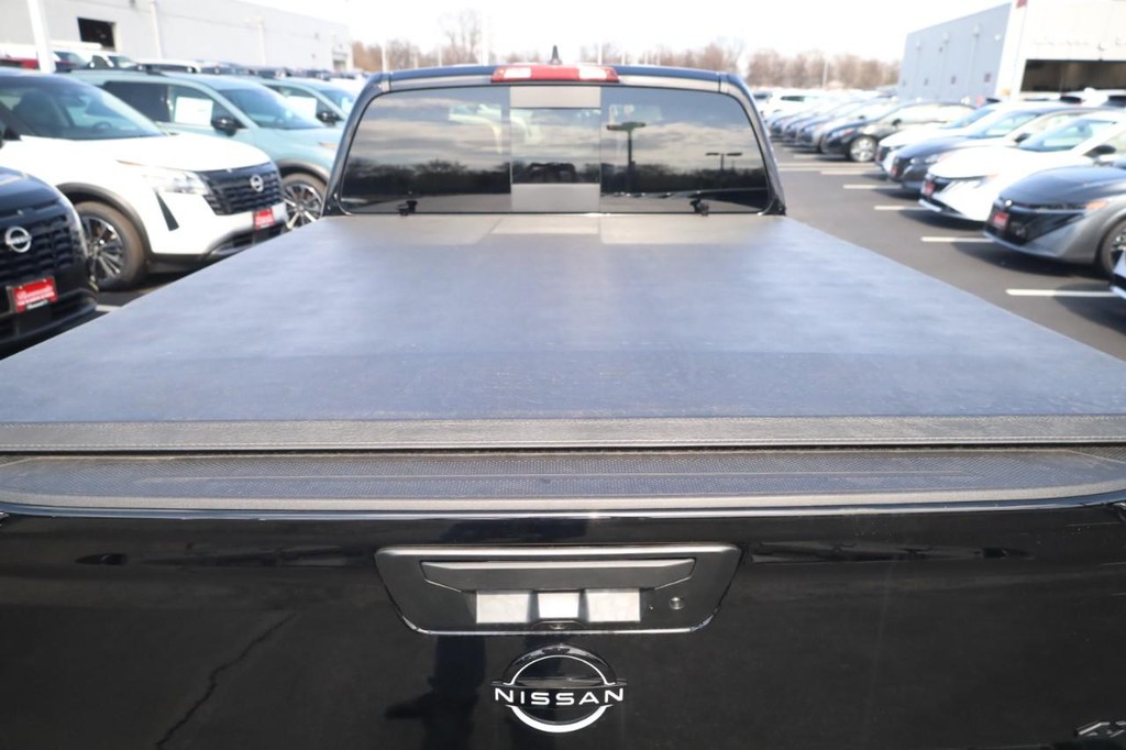 Nissan Frontier Vehicle Image 22