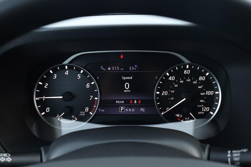 Nissan Frontier Vehicle Image 10