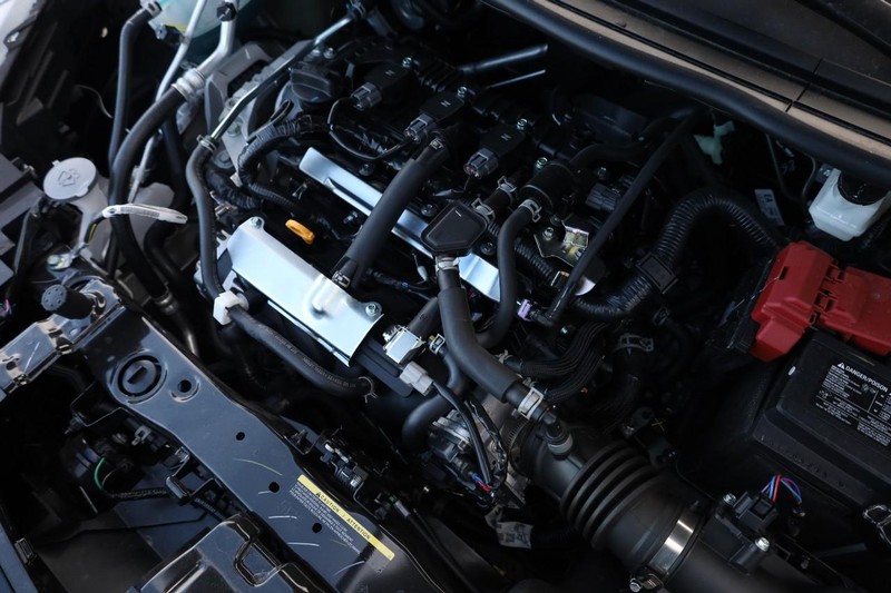 Nissan Versa Vehicle Image 24