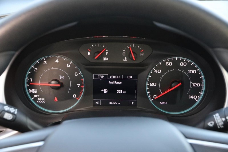 Chevrolet Malibu Vehicle Full-screen Gallery Image 14