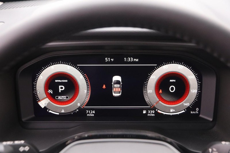 Nissan Rogue Vehicle Image 20