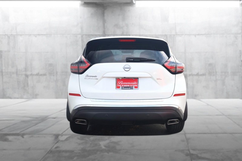 Nissan Murano Vehicle Image 06