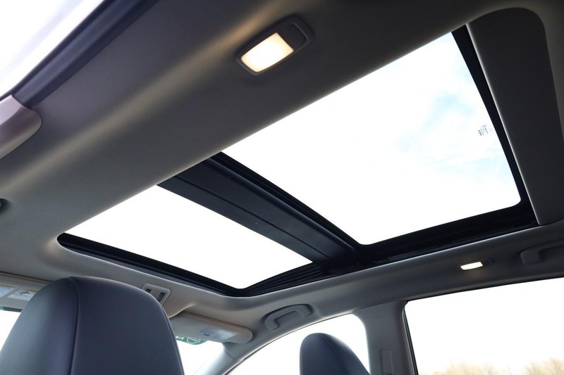 Nissan Murano Vehicle Image 09