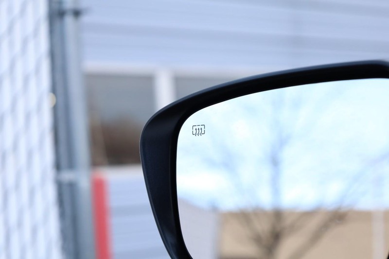 Nissan Murano Vehicle Image 23