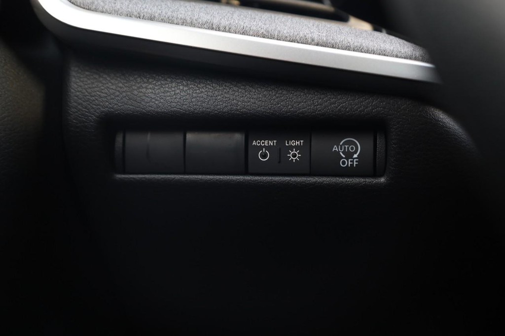 Nissan Kicks Vehicle Image 21