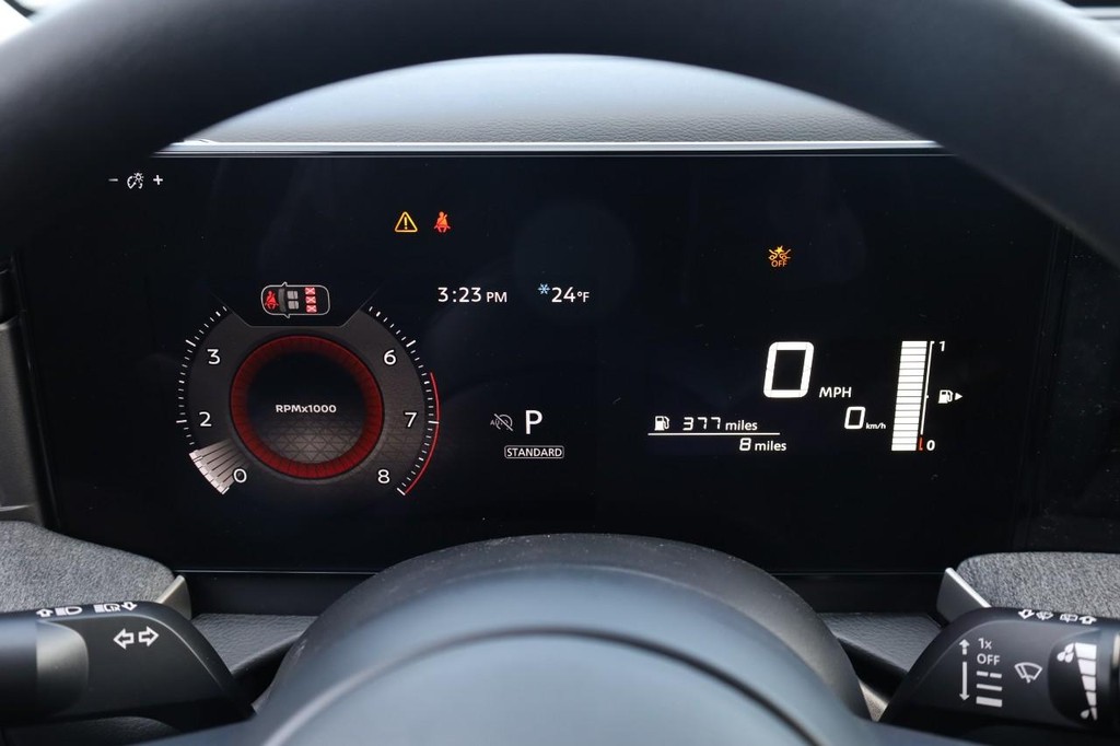 Nissan Kicks Vehicle Image 10