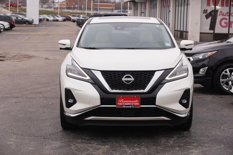 Nissan Murano Vehicle Image 04