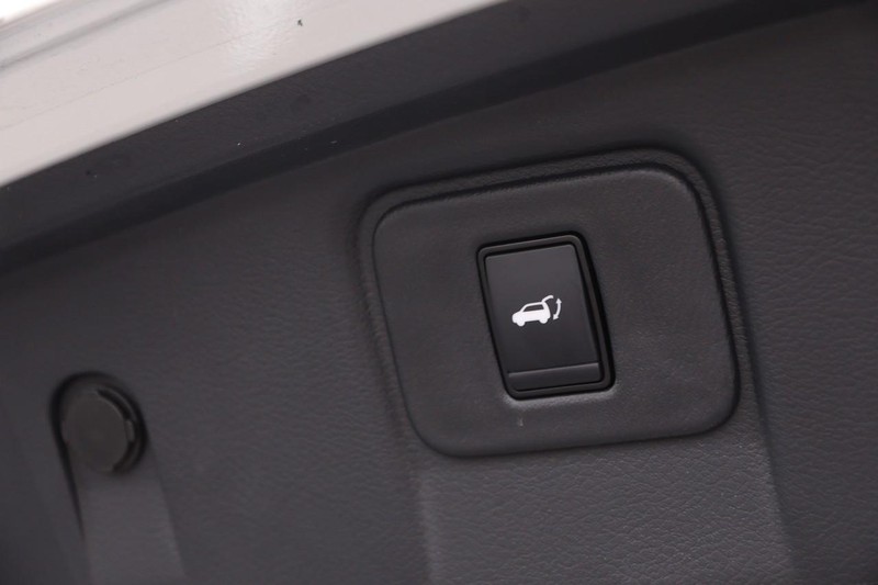 Nissan Murano Vehicle Image 08