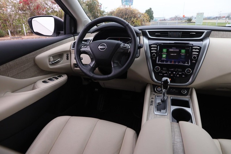 Nissan Murano Vehicle Image 23