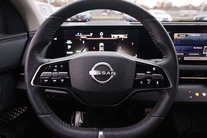 Nissan ARIYA Vehicle Image 10