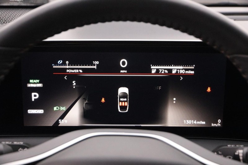 Nissan ARIYA Vehicle Image 13