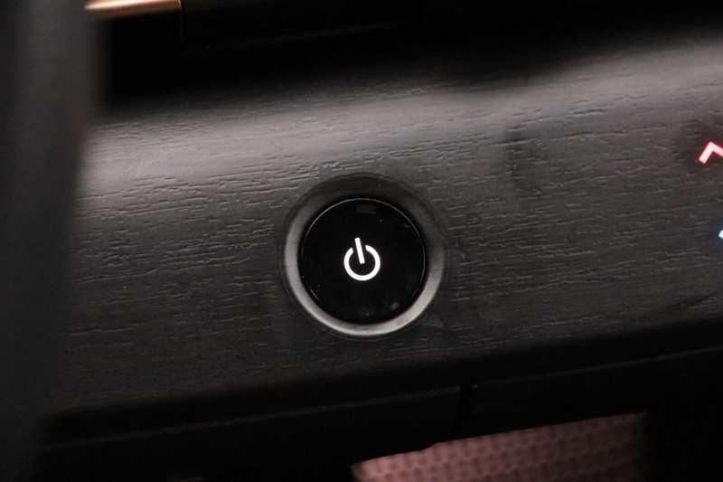 Nissan ARIYA Vehicle Image 14