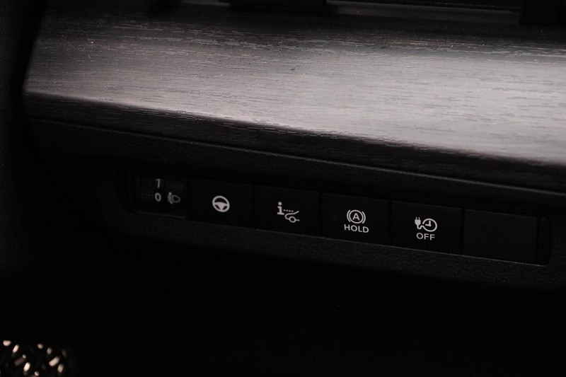 Nissan ARIYA Vehicle Image 19