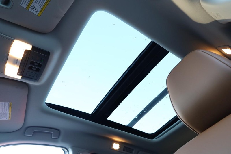 Nissan Pathfinder Vehicle Image 10