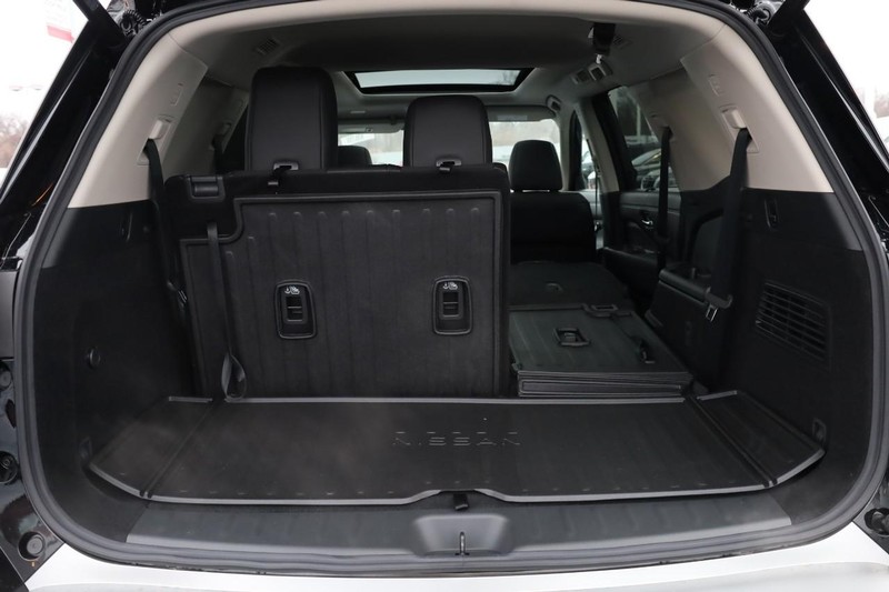 Nissan Pathfinder Vehicle Image 08