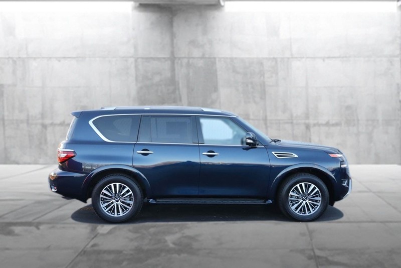 Nissan Armada Vehicle Image 05