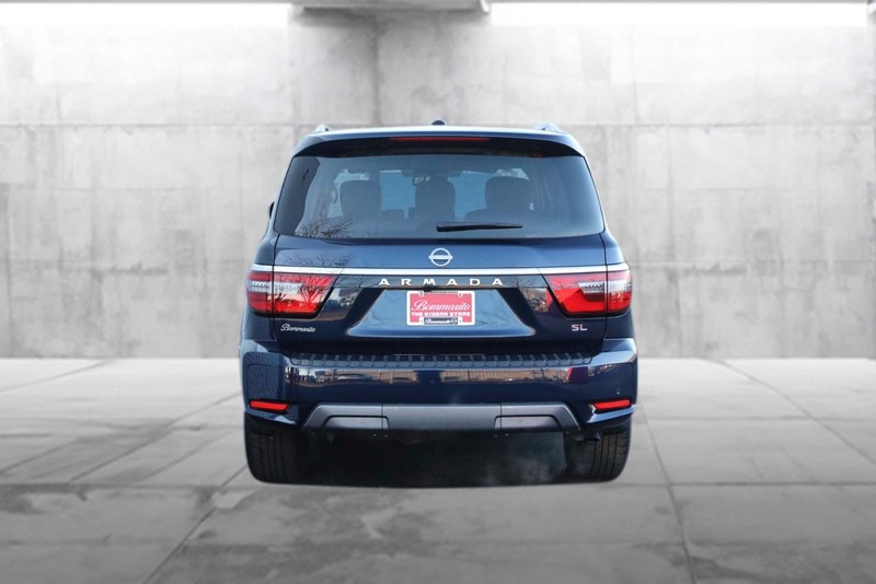 Nissan Armada Vehicle Image 06