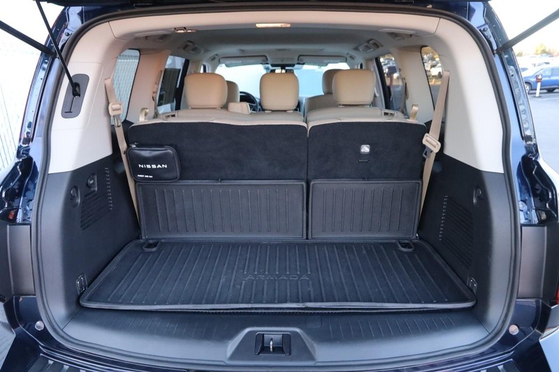 Nissan Armada Vehicle Image 08