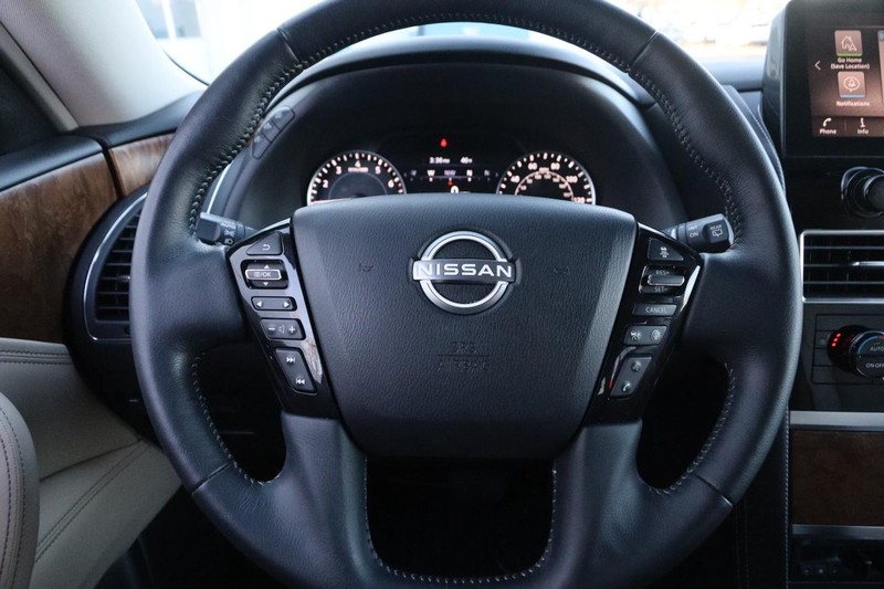 Nissan Armada Vehicle Image 14