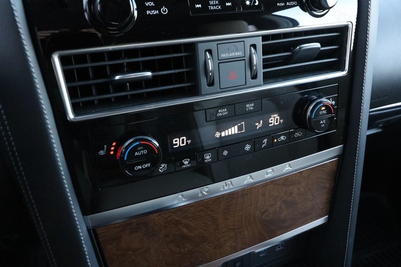 Nissan Armada Vehicle Image 21