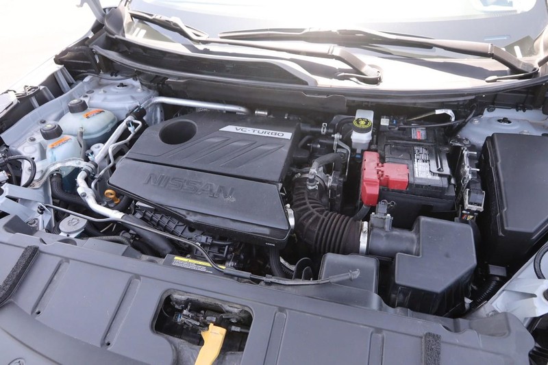 Nissan Rogue Vehicle Image 25