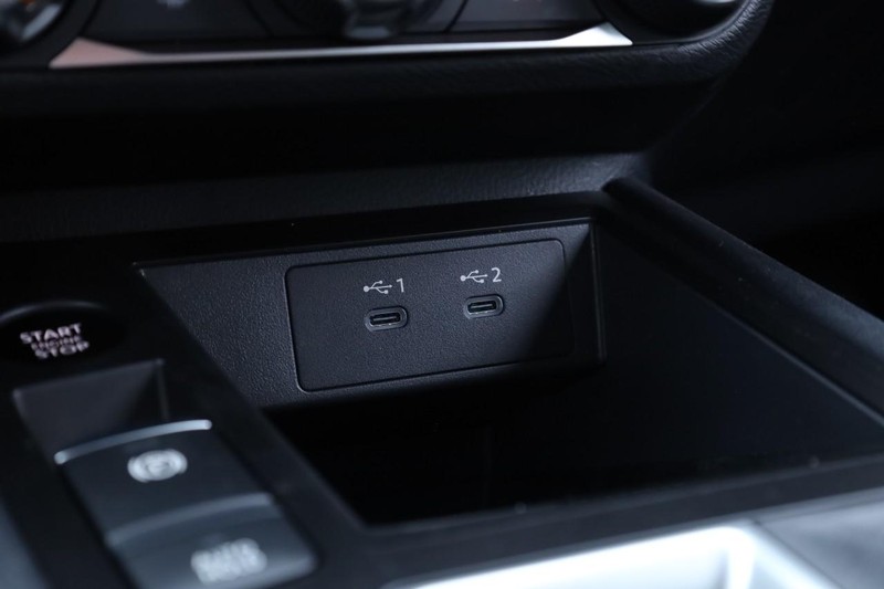 Nissan Kicks Vehicle Image 15