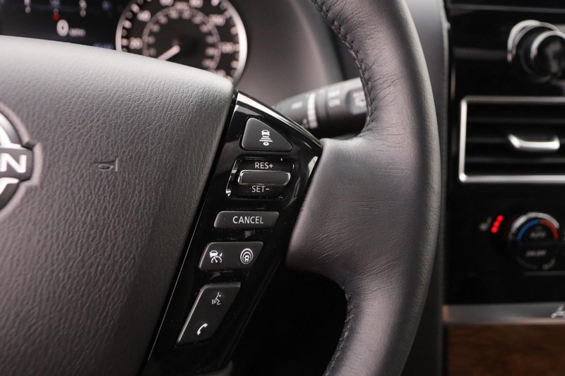 Nissan Armada Vehicle Image 11