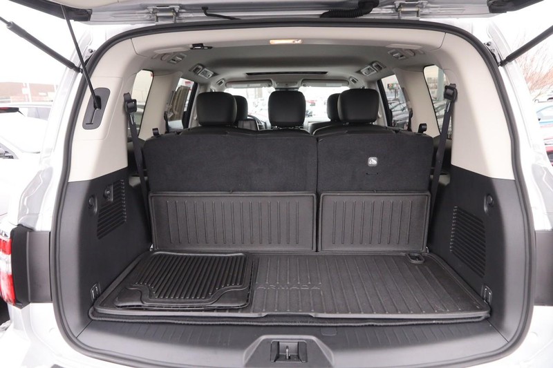 Nissan Armada Vehicle Image 30