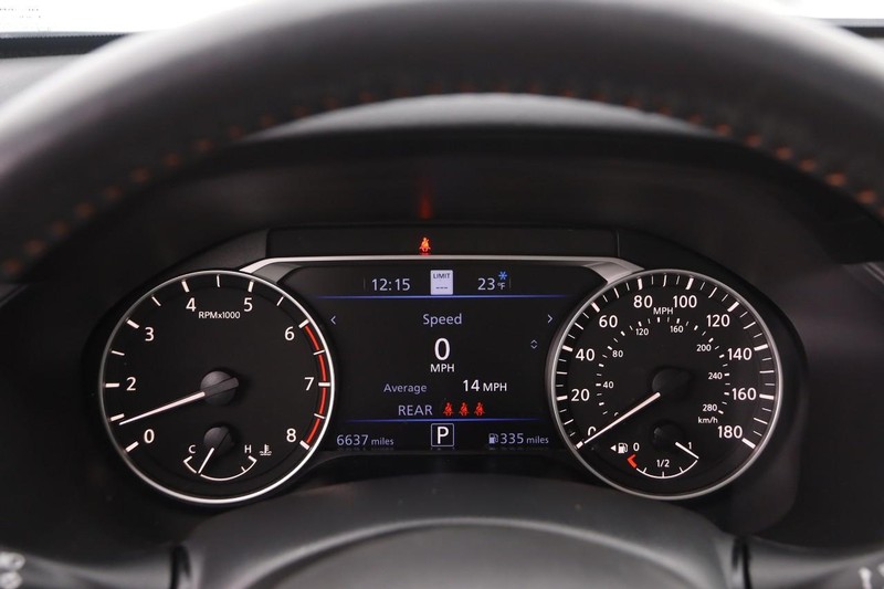 Nissan Altima Vehicle Image 14