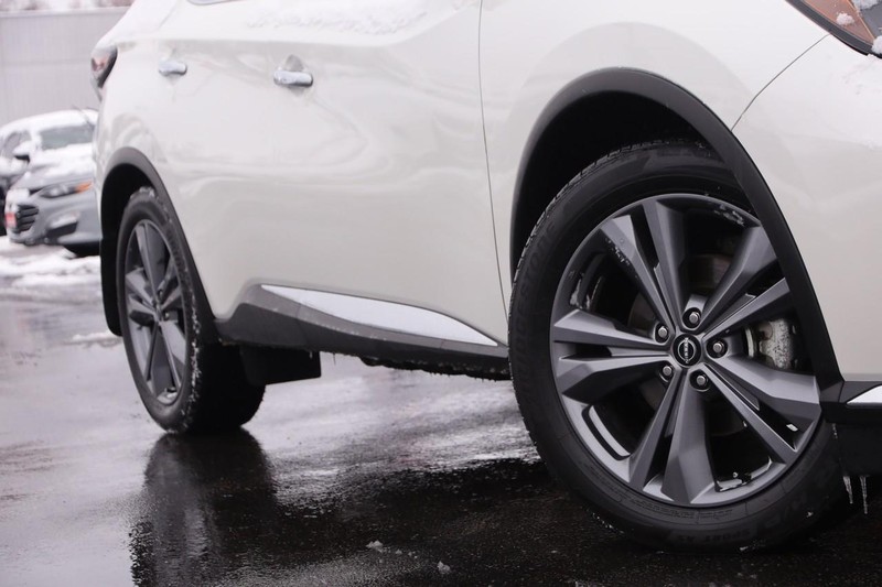 Nissan Murano Vehicle Image 03