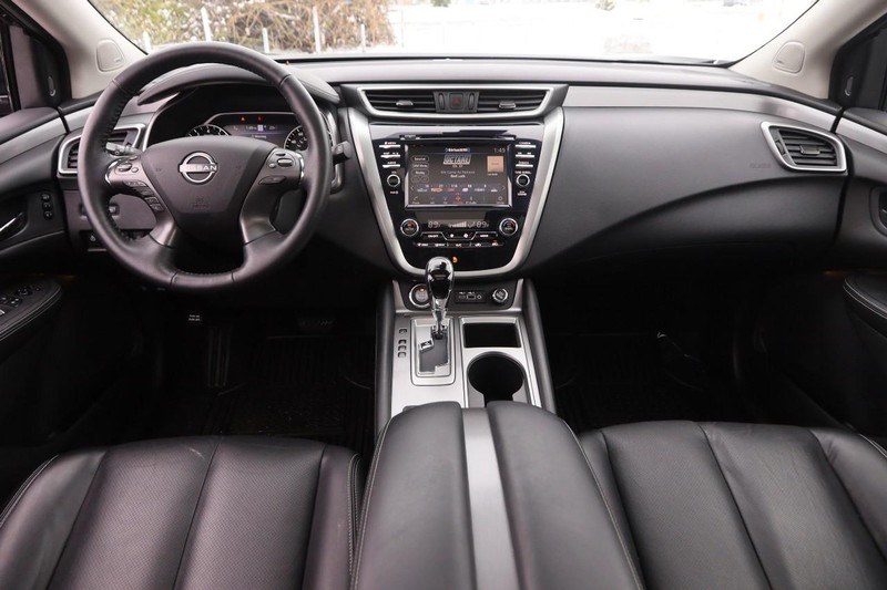 Nissan Murano Vehicle Image 22