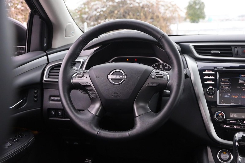 Nissan Murano Vehicle Image 24