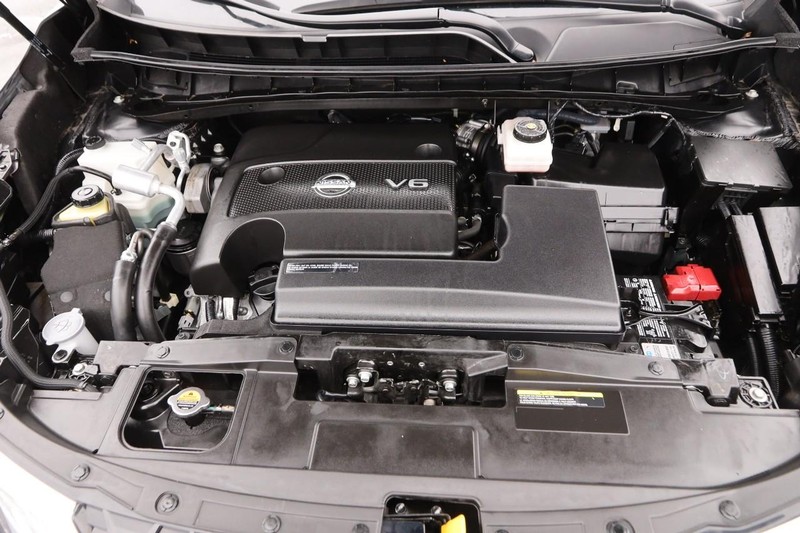 Nissan Murano Vehicle Image 28