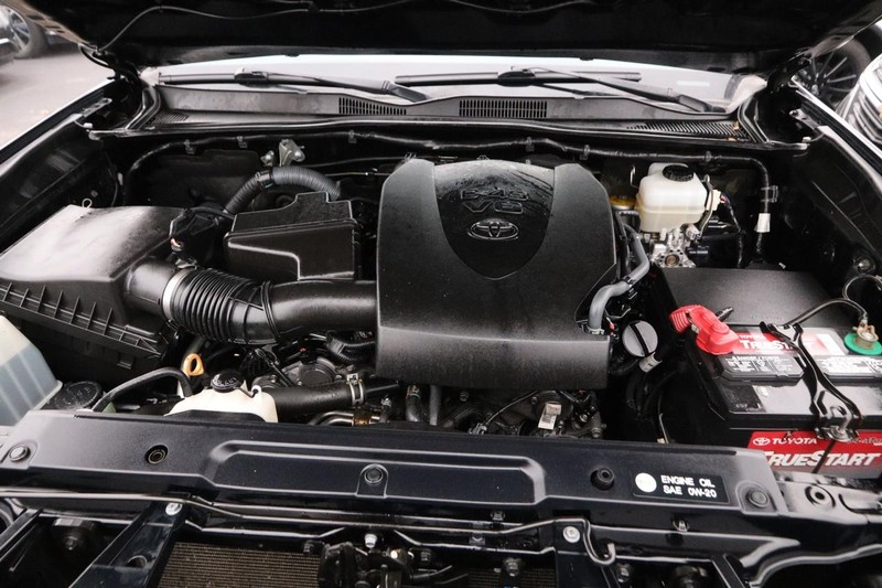 Toyota Tacoma Vehicle Image 26