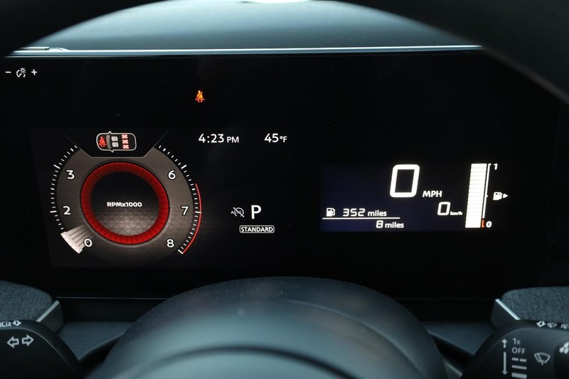 Nissan Kicks Vehicle Image 10