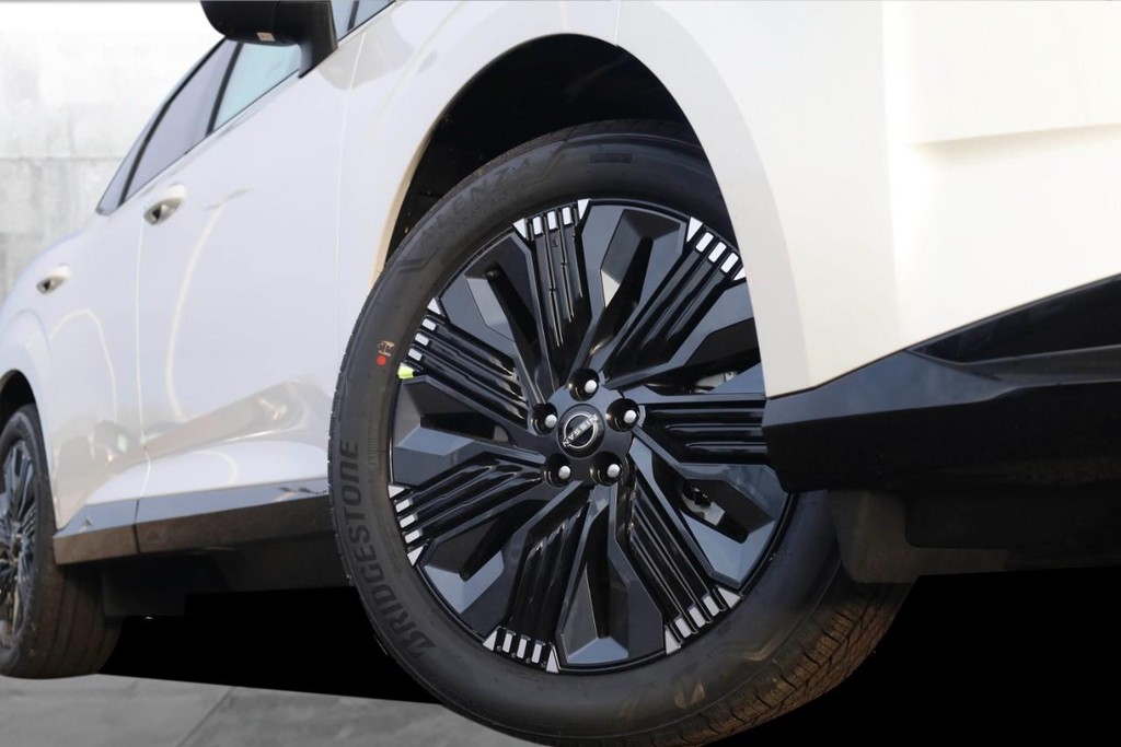 Nissan Murano Vehicle Image 03