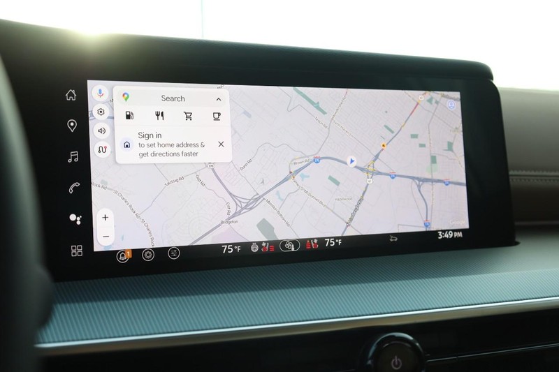 Nissan Murano Vehicle Image 16