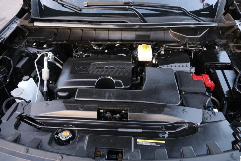 Nissan Pathfinder Vehicle Image 28