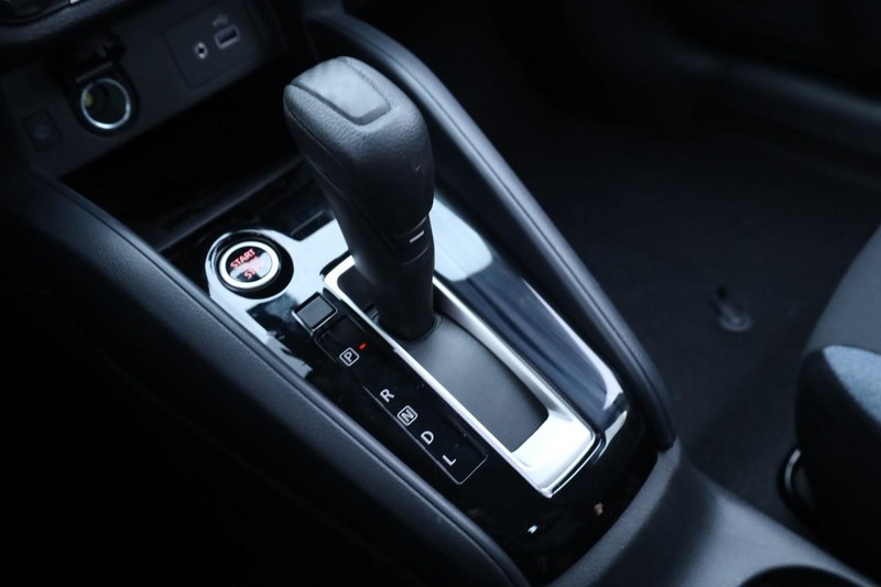 Nissan Versa Vehicle Image 15