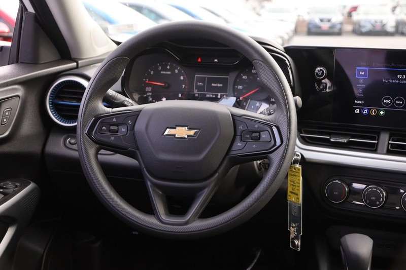 Chevrolet Trax Vehicle Image 20