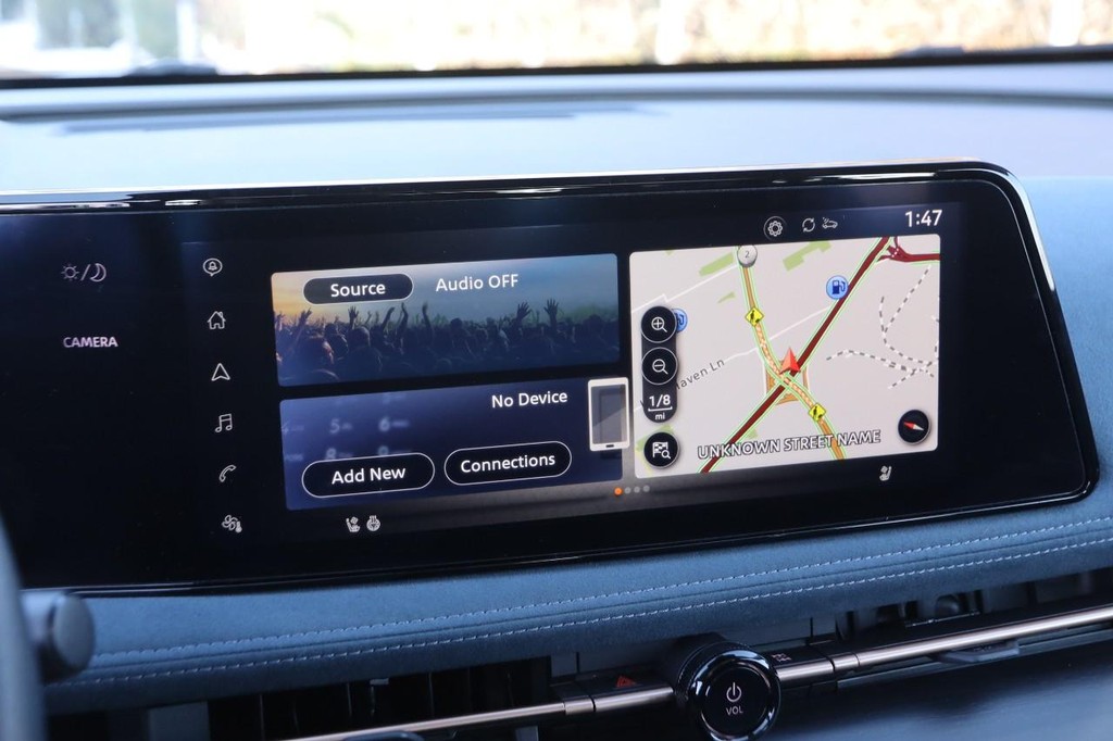 Nissan ARIYA Vehicle Image 18