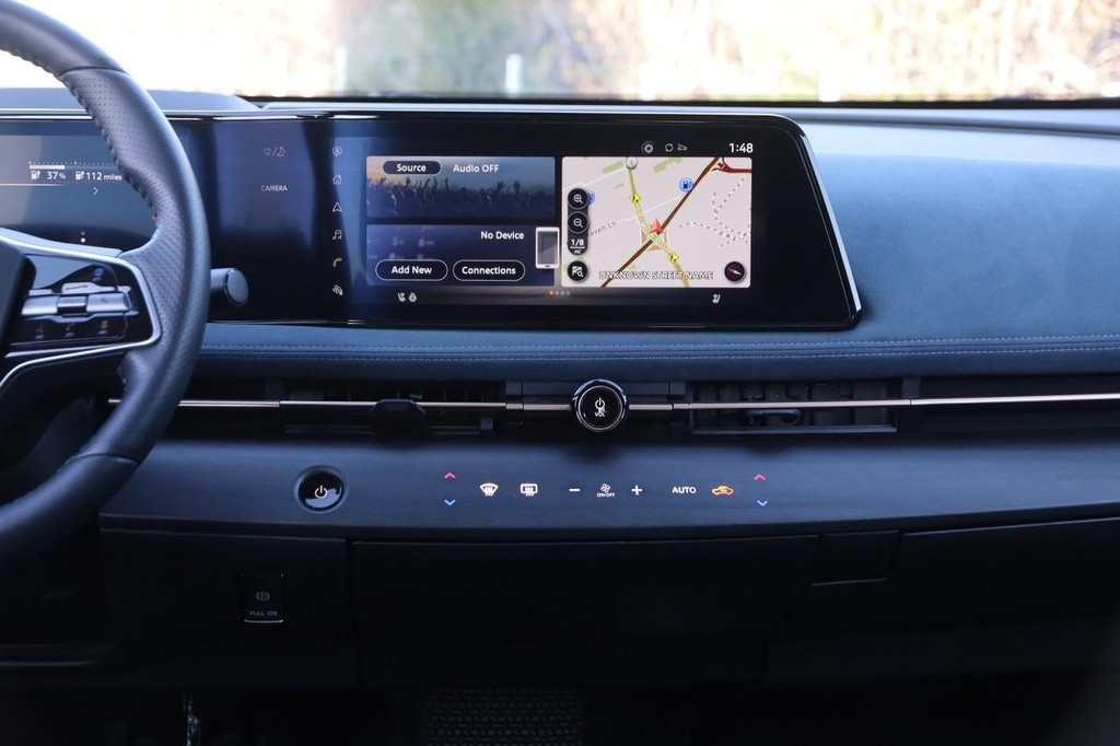 Nissan ARIYA Vehicle Image 26