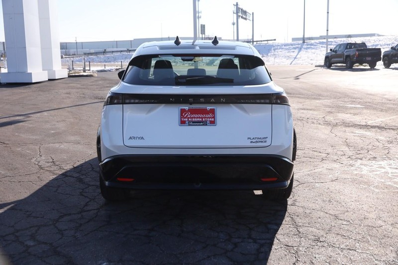 Nissan ARIYA Vehicle Image 06