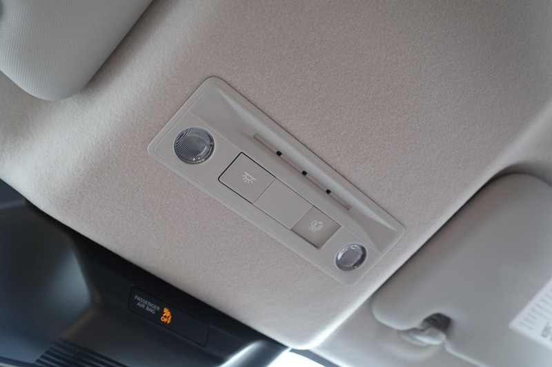 Nissan Kicks Vehicle Image 17