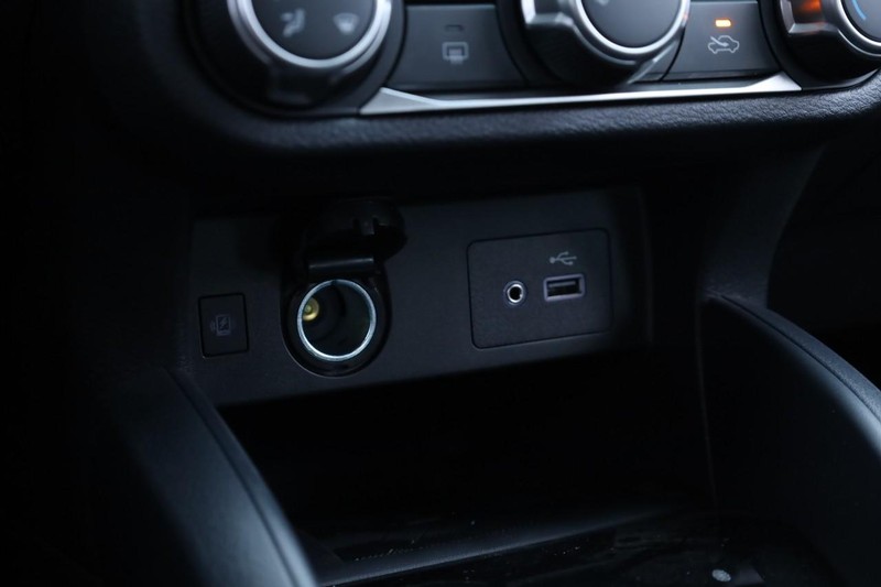 Nissan Versa Vehicle Image 14