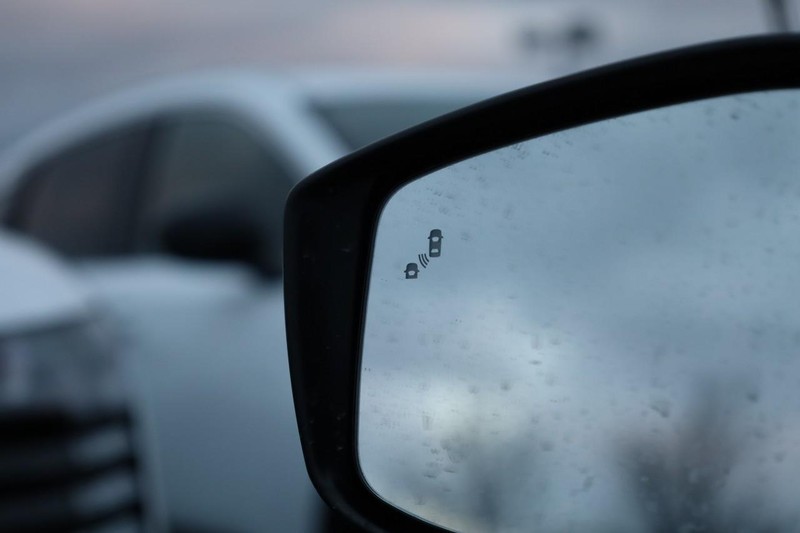 Nissan Versa Vehicle Image 18