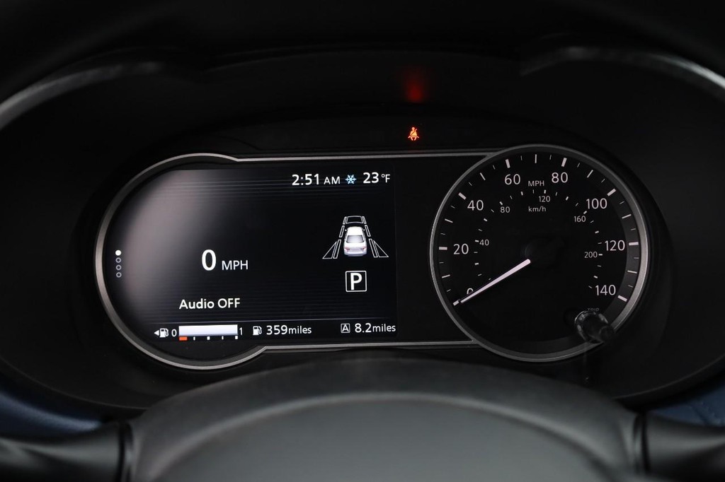 Nissan Versa Vehicle Image 10